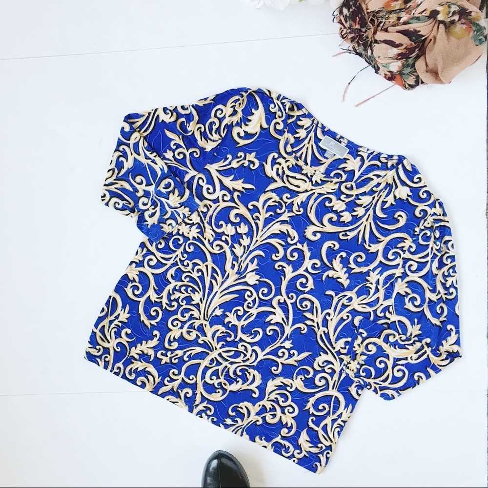 3/$20 JM Collection Petite Top